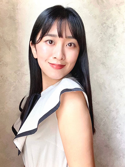 石田成香