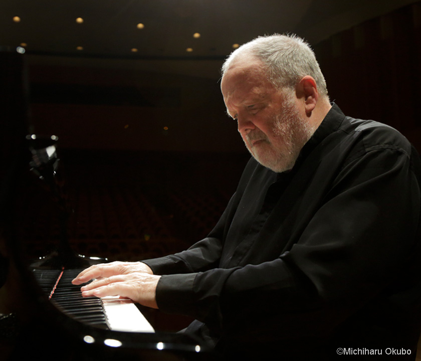 Thu, 4 Dec 2025 - photo 1